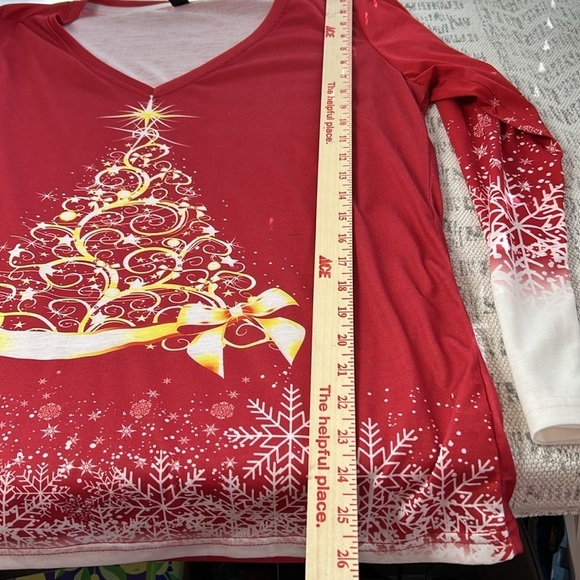 Red Christmas Tree Casual T-Shirt Sz XL - Picture 8 of 8